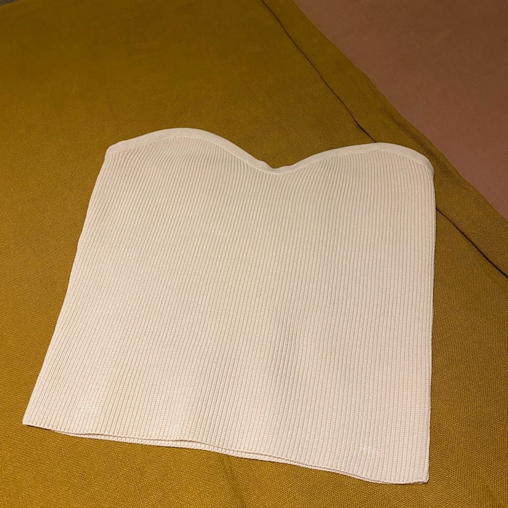 DISSH Billie sweetheart knit top in cream sized S